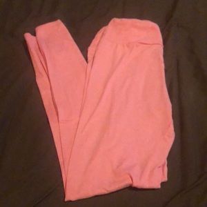 NWOT OS Solid Pink Lularoe Leggings
